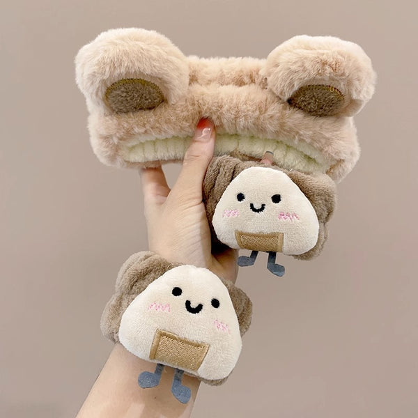 Plush hand braces